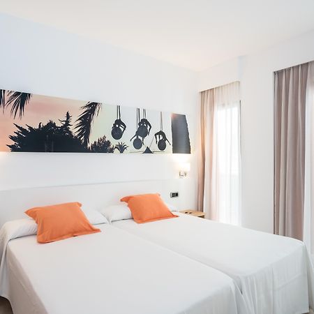 Thb Ocean Beach - Adults Only San Antonio  Luaran gambar