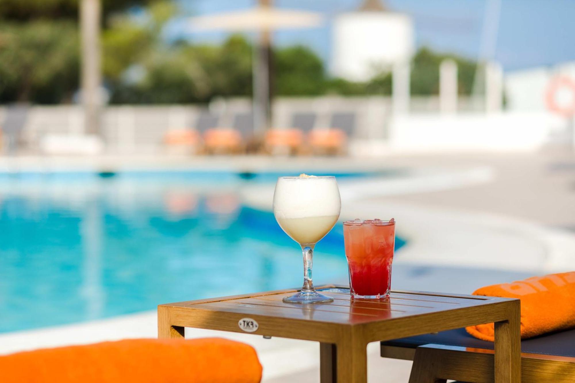 Thb Ocean Beach - Adults Only San Antonio  Luaran gambar