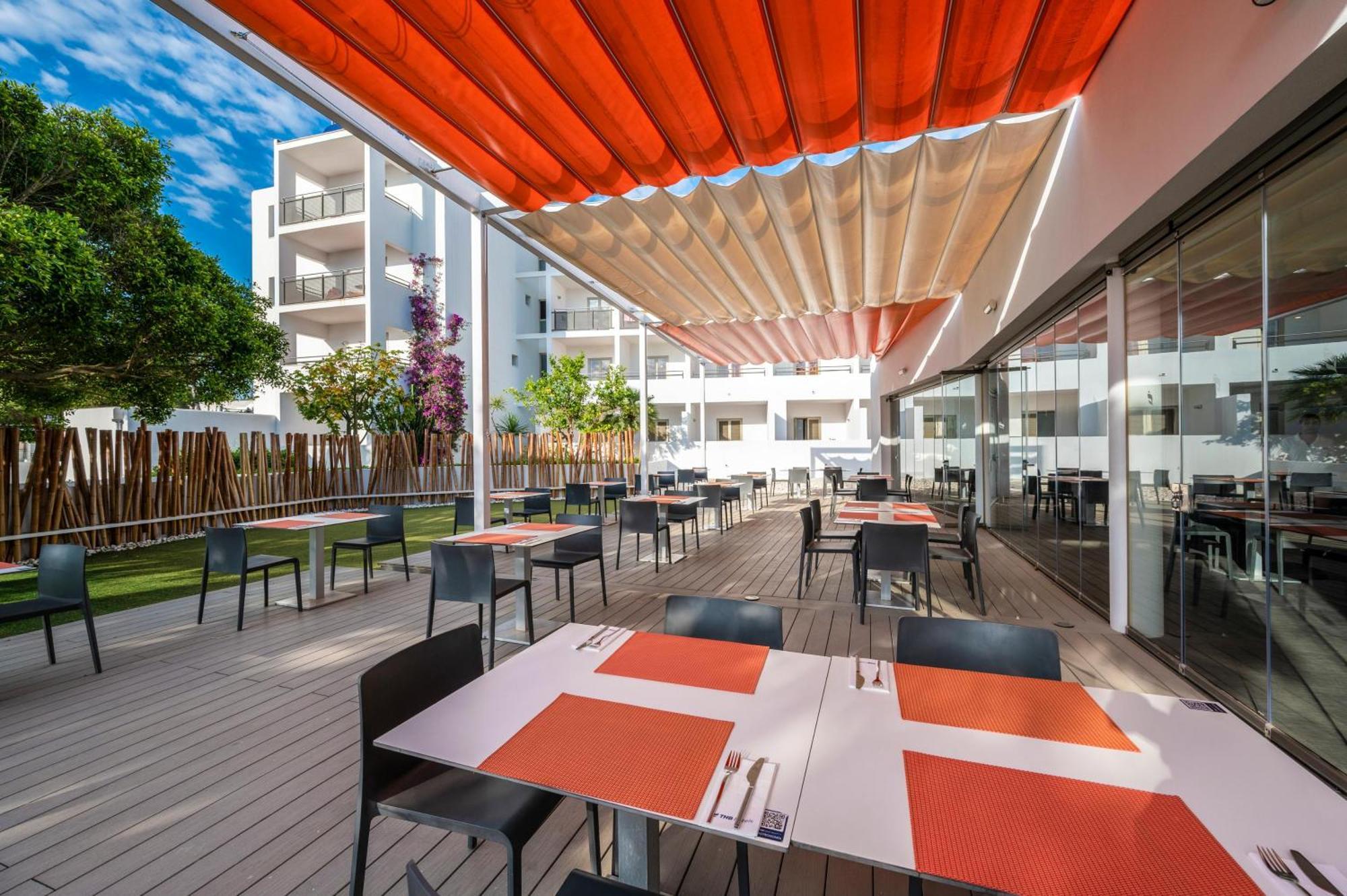 Thb Ocean Beach - Adults Only San Antonio  Luaran gambar